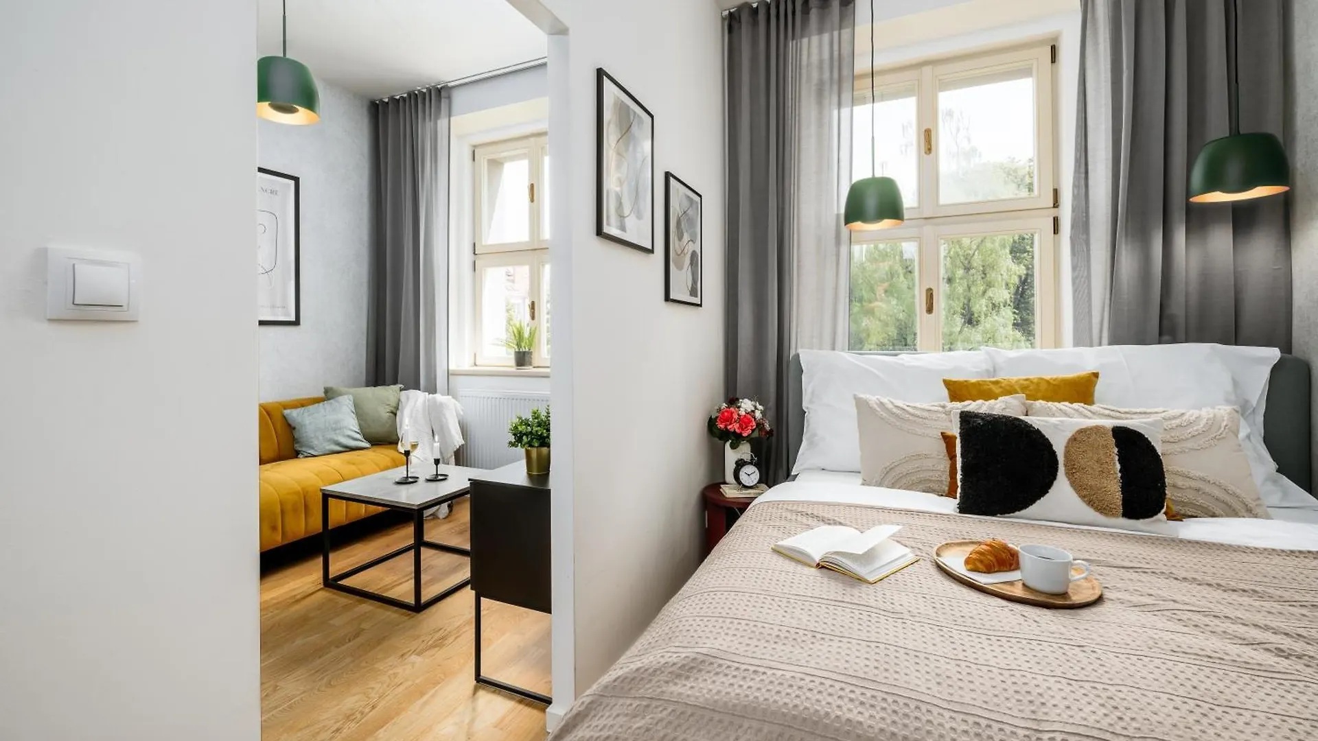 Prague Days - Studio - Easy City Access